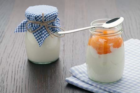 Homemade yogurt with a starter ferment